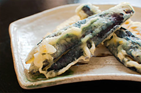 写真・野菜天ぷら（なす）